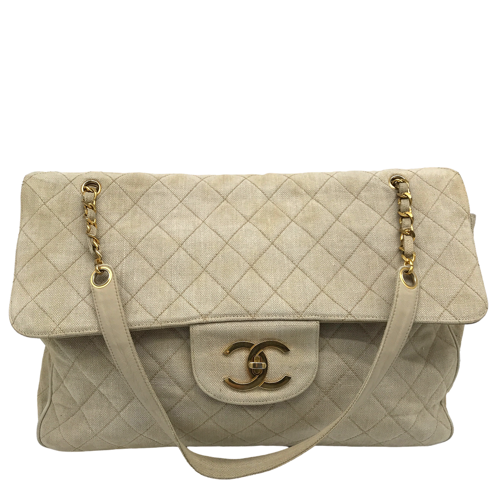 Vintage Chanel Bag (COLLECTIBLE)