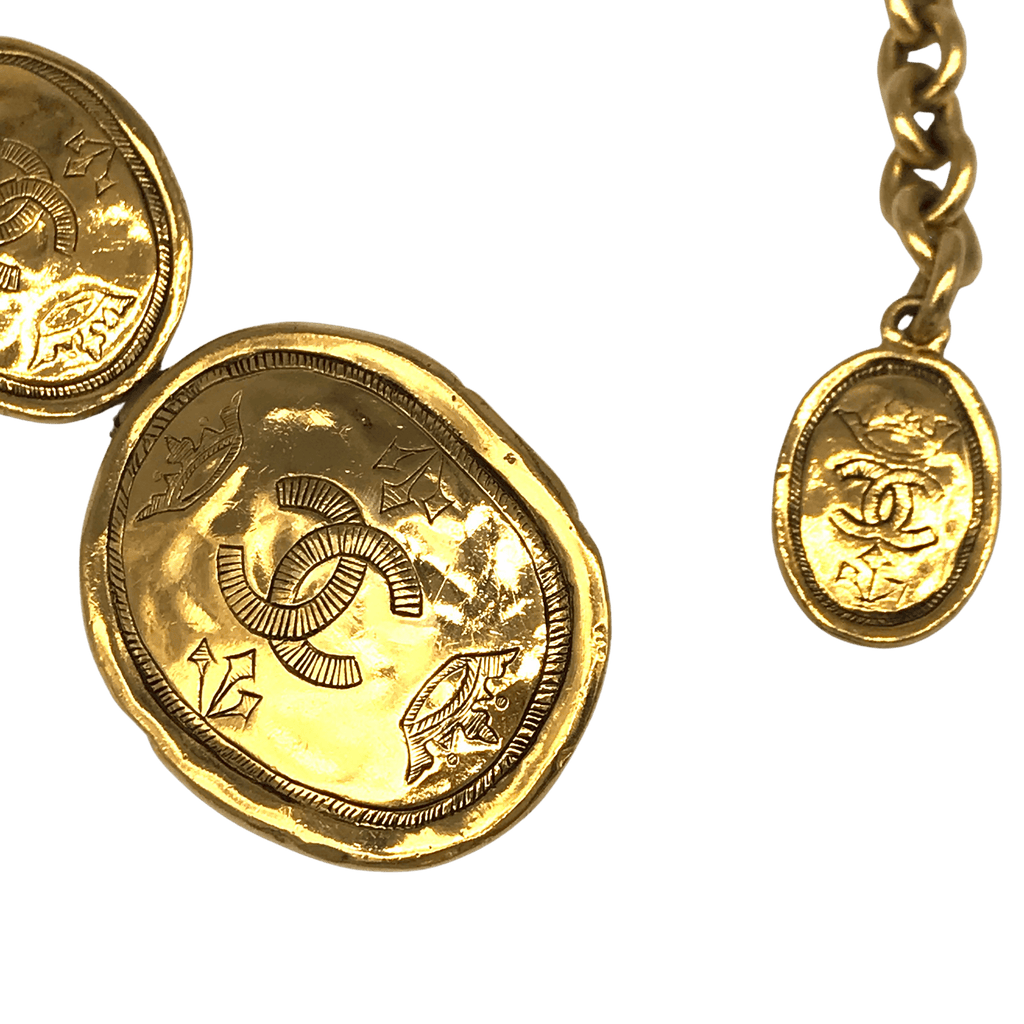 Vintage CHANEL logo medallion necklace / belt
